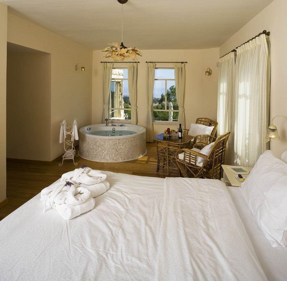 Jasmine Mansion Hotel โรชปินนา ภายนอก รูปภาพ