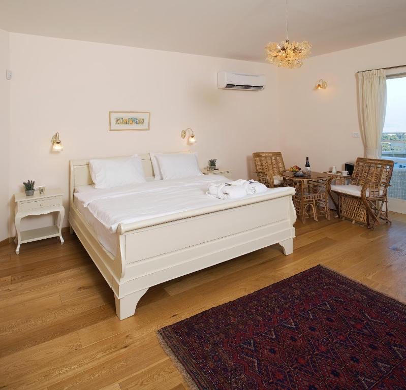 Jasmine Mansion Hotel โรชปินนา ห้อง รูปภาพ